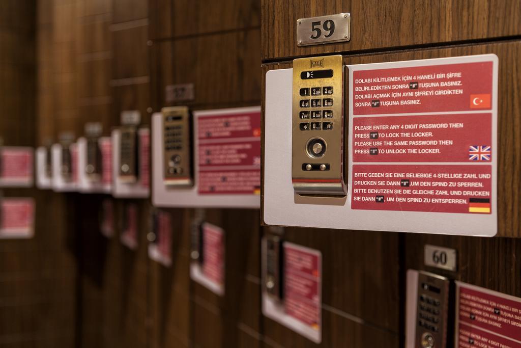 Ramada Plaza By Wyndham Izmit Cocaeli Exterior foto Private mailboxes